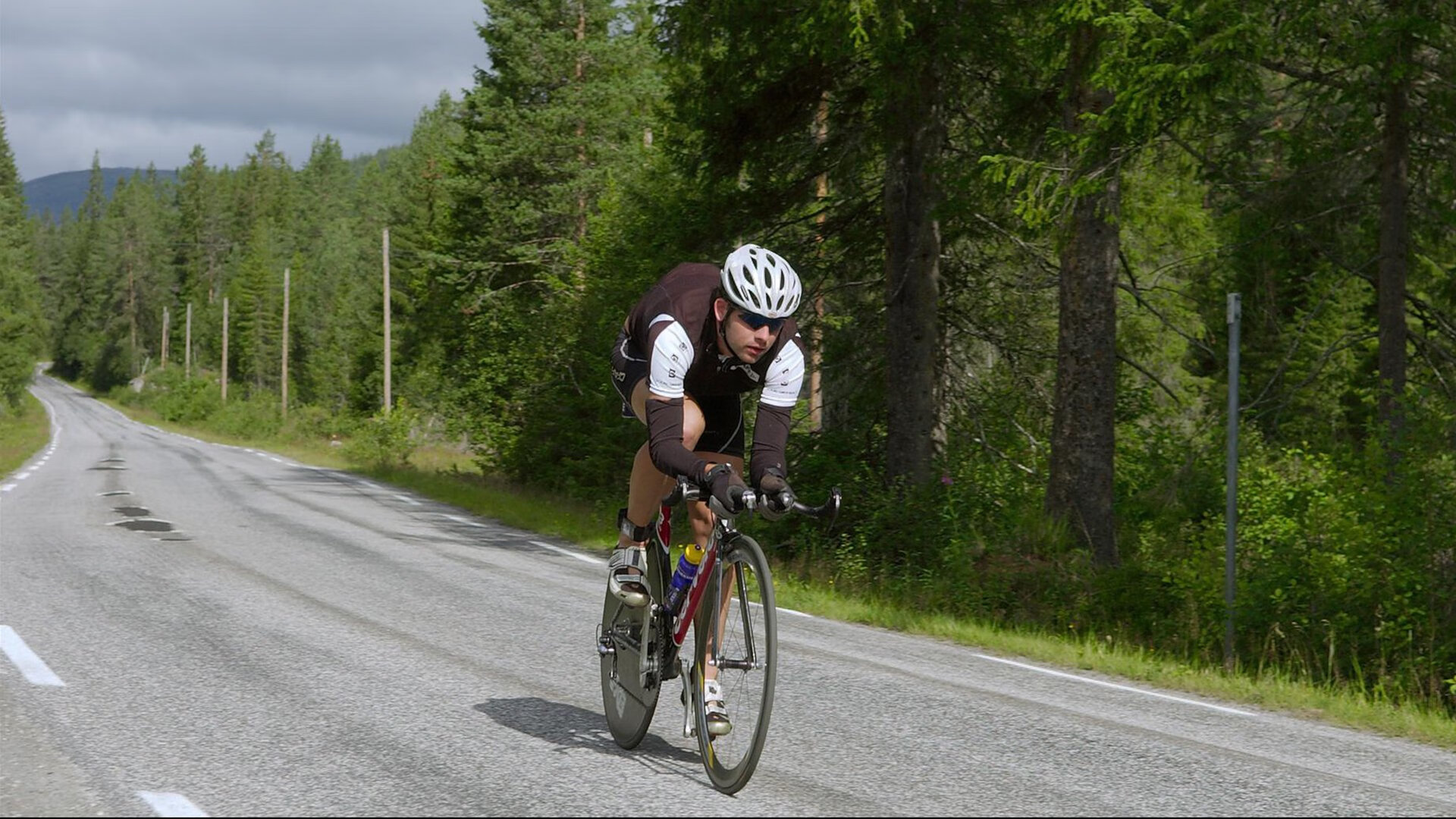 法甲球员视觉追踪训练促进战术执行精准度的探索